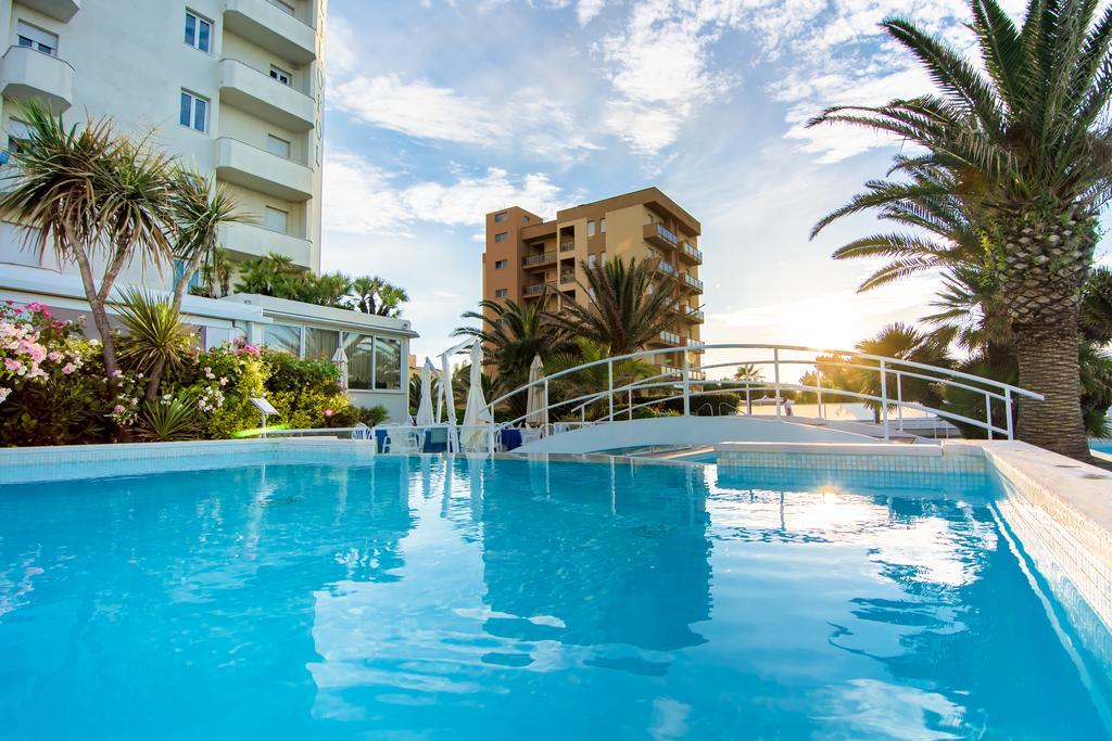 Hotel Metropol Сенигаллия Экстерьер фото