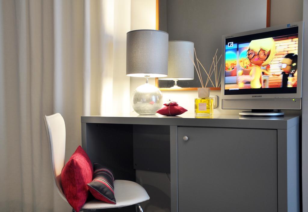 Hotel Metropol Сенигаллия Номер фото